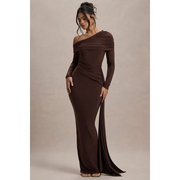 Valina | Robe longue froncée asymétrique marron avec drapé
