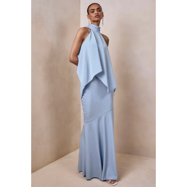 Vayla | Jupe longue en satin bleu poudré à taille basse asymétrique