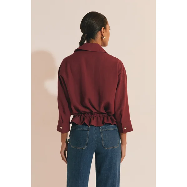 Veste casual avec détails boutonnés argentés