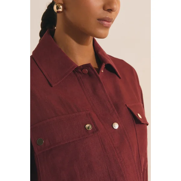 Veste casual avec détails boutonnés argentés