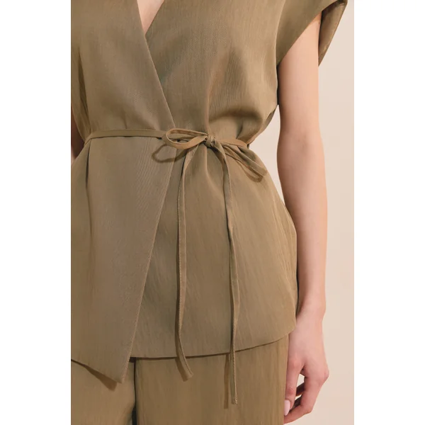 Veste kimono sans manches
