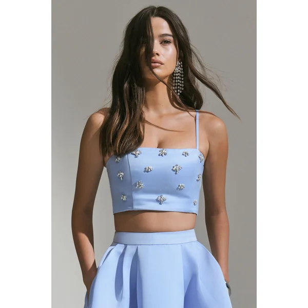 Vienna | Crop top en satin bleu orné