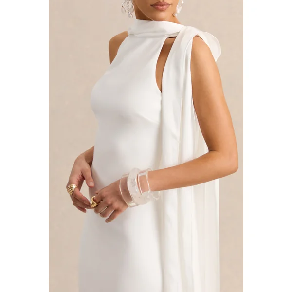 Vionette | Robe longue blanche à col montant avec écharpe