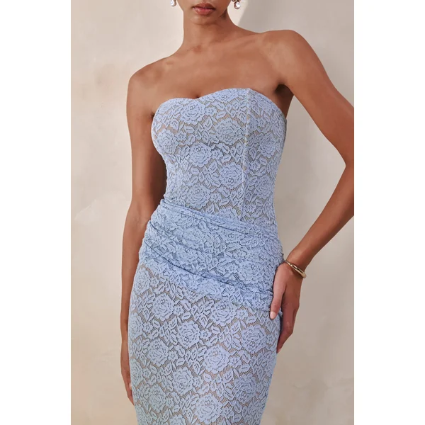 Vissia | Body bleu poudré en dentelle à col bandeau