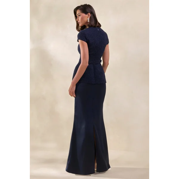 Whispera | Robe longue bleu marine à encolure ronde avec jupe en satin et détails de poches