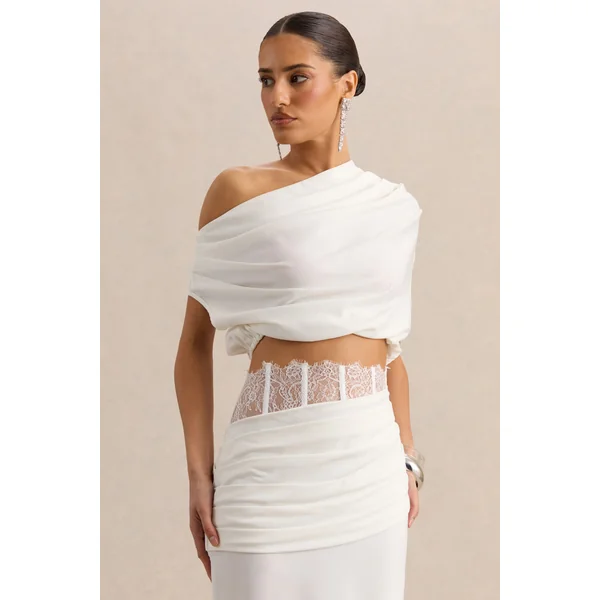 Yaselle | Crop top blanc en satin à encolure asymétrique