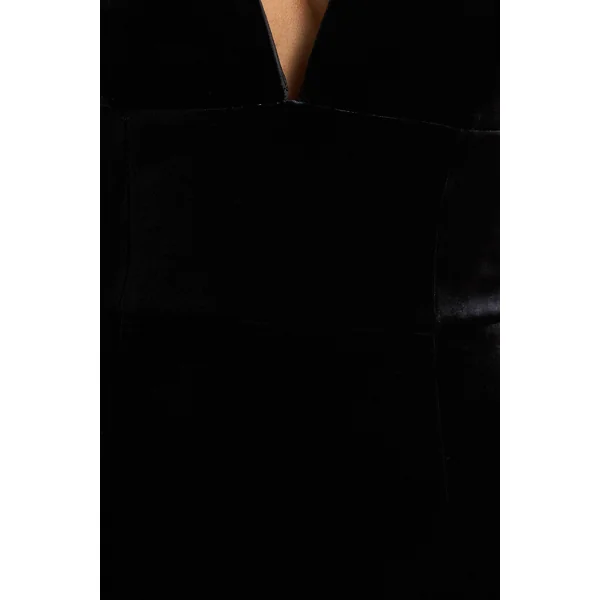 Yolanda | Robe longue noire en velours à décolleté en cœur